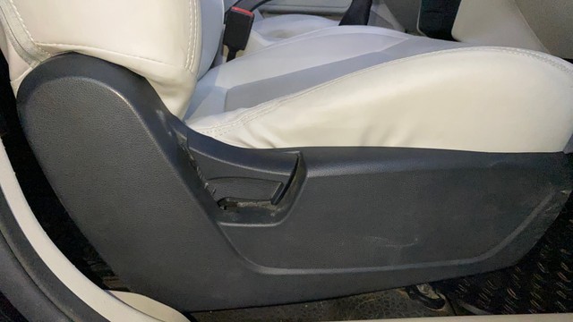 Second-hand 2022 Mahindra XUV300 W4 BSVI for sale in Chandigarh-18