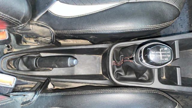 Second-hand 2022 Renault KWID 1.0 RXT BSVI for sale in Indore-13