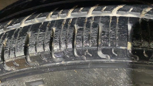 Second-hand 2022 Renault KWID 1.0 RXT BSVI for sale in Indore-30