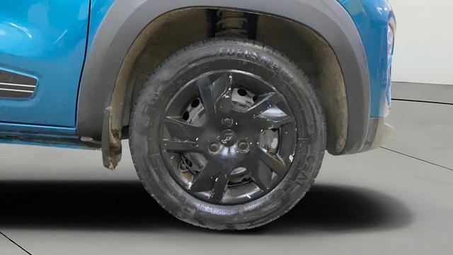 Second-hand 2022 Renault KWID 1.0 RXT BSVI for sale in Indore-23