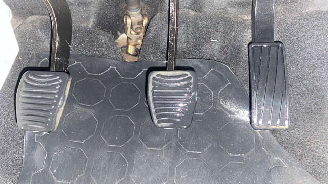 Second-hand 2019 Mahindra XUV300 W8 BSIV for sale in Indore-14