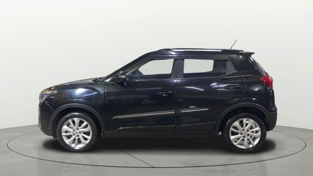 Second-hand 2019 Mahindra XUV300 W8 BSIV for sale in Indore-5