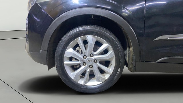 Second-hand 2019 Mahindra XUV300 W8 BSIV for sale in Indore-26