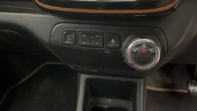 Second-hand 2018 Renault KWID Climber 1.0 AMT for sale in Ghaziabad-13