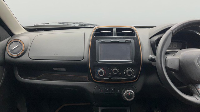 Second-hand 2018 Renault KWID Climber 1.0 AMT for sale in Ghaziabad-22