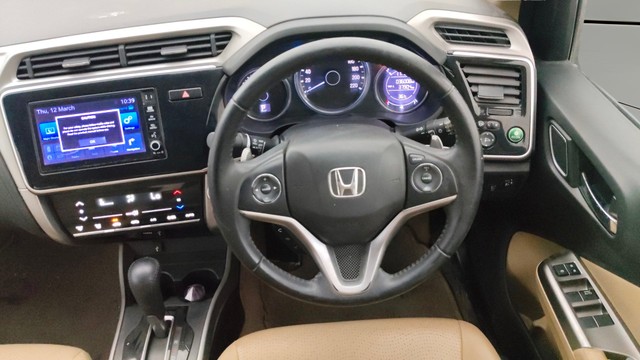 Second-hand 2019 Honda City i-VTEC CVT ZX for sale in Pune-12