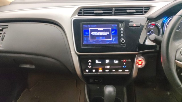 Second-hand 2019 Honda City i-VTEC CVT ZX for sale in Pune-22