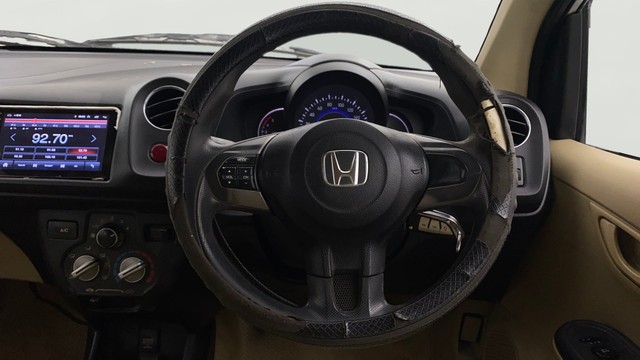 Second-hand 2015 Honda Amaze S i-Dtech for sale in Chennai-12