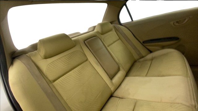 Second-hand 2015 Honda Amaze S i-Dtech for sale in Chennai-16