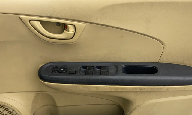 Second-hand 2015 Honda Amaze S i-Dtech for sale in Chennai-17