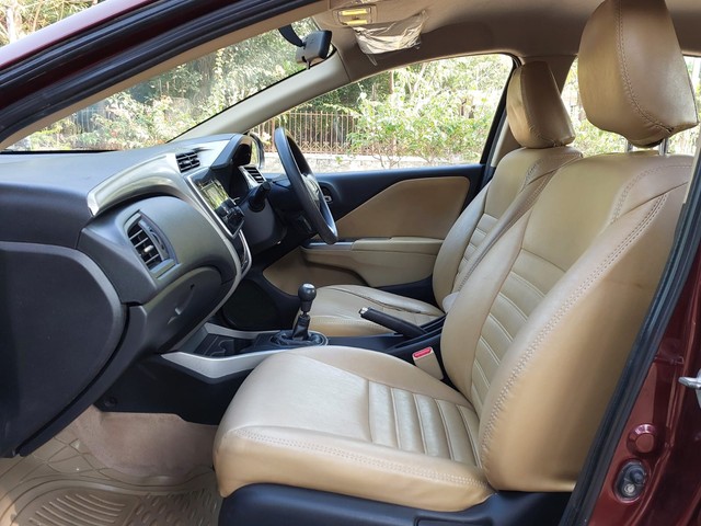 Second-hand 2016 Honda City i VTEC V for sale in Mumbai-13