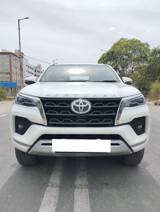 Toyota Fortuner 4X4 Diesel AT BSVI Second-hand 2022 Toyota Fortuner 4X4 Diesel AT BSVI for sale in New Delhi-14