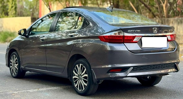 Second-hand 2019 Honda City i-VTEC CVT VX for sale in New Delhi-4