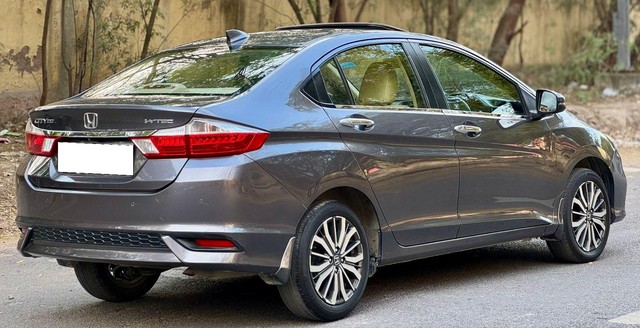 Second-hand 2019 Honda City i-VTEC CVT VX for sale in New Delhi-2