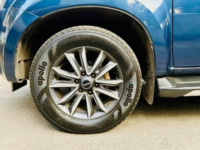 Second-hand 2024 Isuzu V-Cross 4x4 Z for sale in Mumbai-7