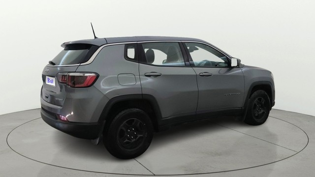Second-hand 2019 Jeep Compass 2.0 Sport for sale in Pune-2
