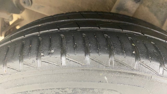 Second-hand 2021 Hyundai Aura S CNG for sale in New Delhi-29