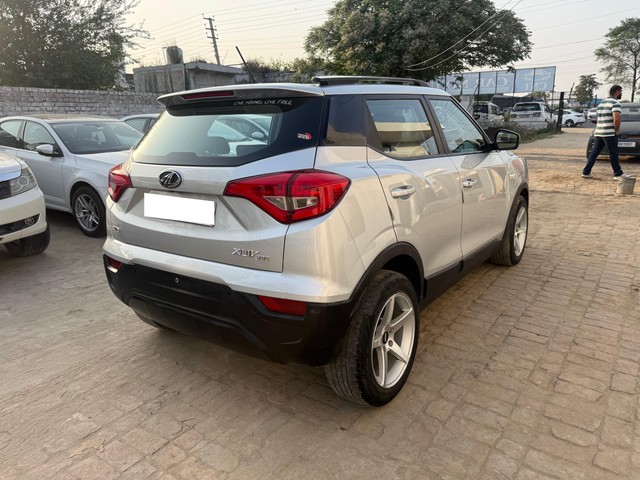 Second-hand 2019 Mahindra XUV300 W6 Diesel BSIV for sale in Ludhiana-6