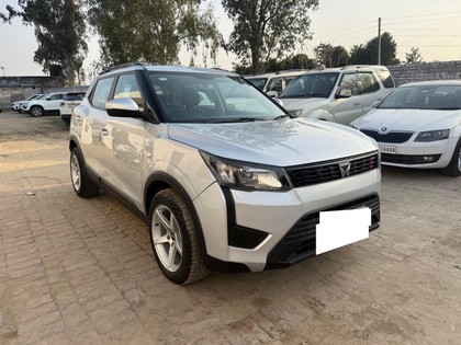 Second-hand 2019 Mahindra XUV300 W6 Diesel BSIV for sale in Ludhiana