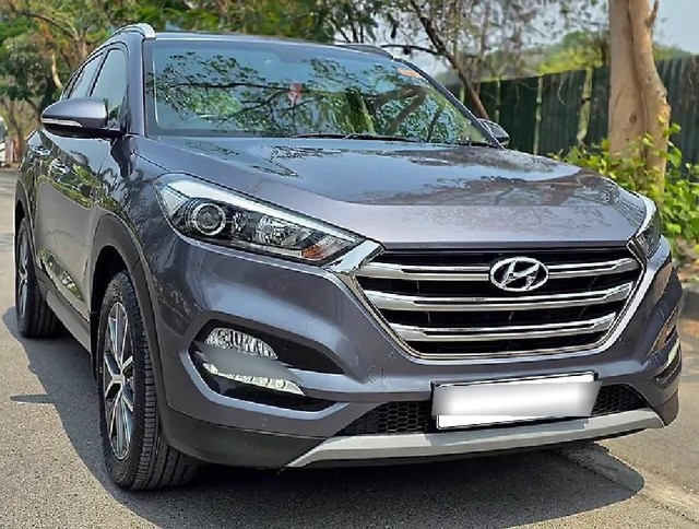 Second-hand 2017 Hyundai Tucson 2.0 e-VGT 2WD AT GL for sale in Mumbai-0