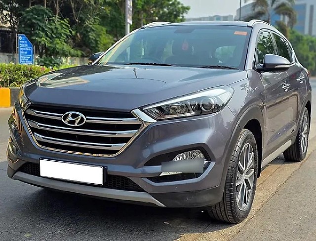 Second-hand 2017 Hyundai Tucson 2.0 e-VGT 2WD AT GL for sale in Mumbai-4