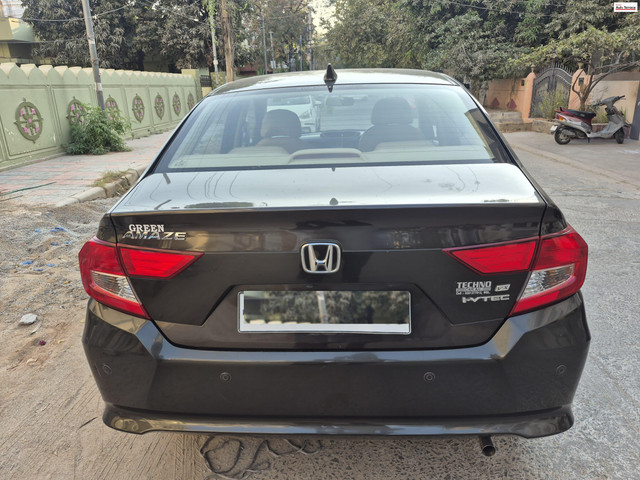Second-hand 2019 Honda Amaze VX Opt Petrol BSIV for sale in Hyderabad-3