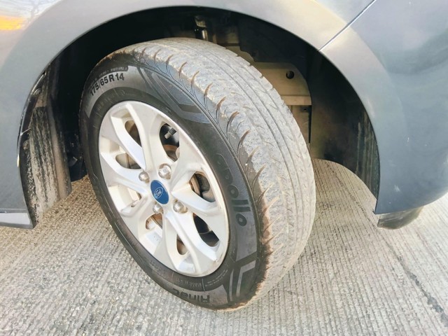 Second-hand 2017 Ford Aspire 1.2 Ti-VCT Ambiente for sale in Thane-6