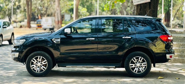 Second-hand 2018 Ford Endeavour 2.2 Titanium AT 4X2 for sale in Pune-3