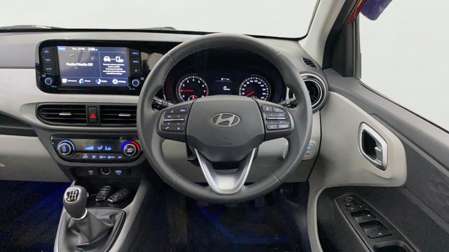 Second-hand 2023 Hyundai Grand i10 Nios Asta for sale in Thane-12