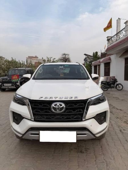 Second-hand 2022 Toyota Fortuner 4X2 Diesel BSVI for sale in Lakhimpur Kheri