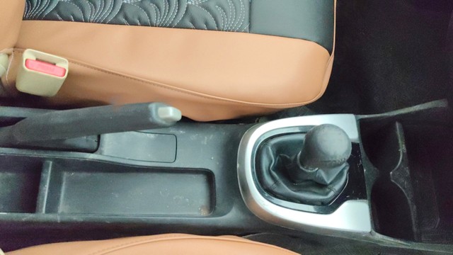 Second-hand 2015 Honda Jazz 1.2 V i VTEC for sale in Pune-13