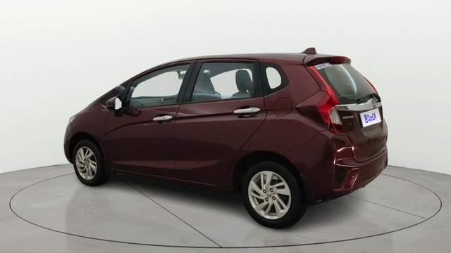 Second-hand 2015 Honda Jazz 1.2 V i VTEC for sale in Pune-4