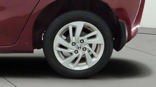 Second-hand 2015 Honda Jazz 1.2 V i VTEC for sale in Pune-26