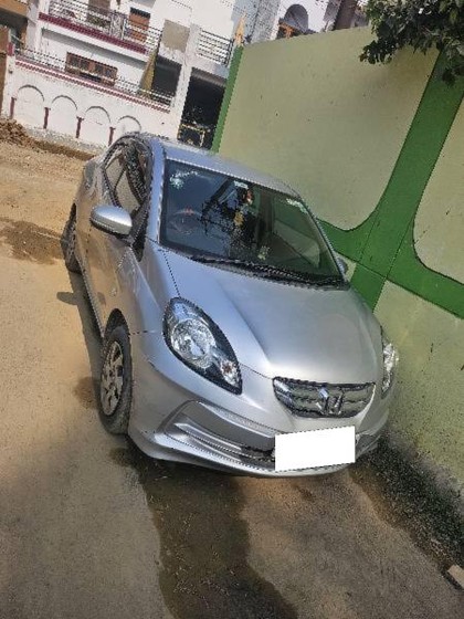 Honda Amaze S i-Dtech Second-hand 2015 Honda Amaze S i-Dtech for sale in Lucknow