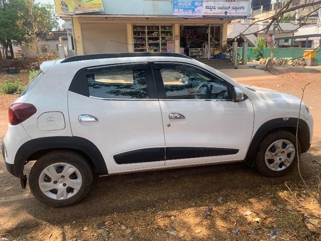 Second-hand 2022 Renault KWID 1.0 RXT BSVI for sale in Belgaum-9