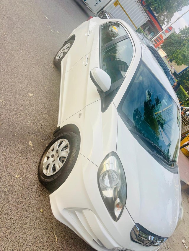 Second-hand 2015 Honda Amaze S i-Vtech for sale in Noida-11