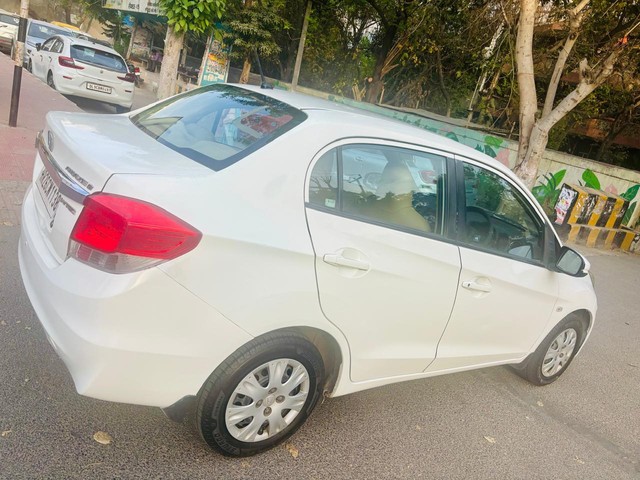 Second-hand 2015 Honda Amaze S i-Vtech for sale in Noida-10
