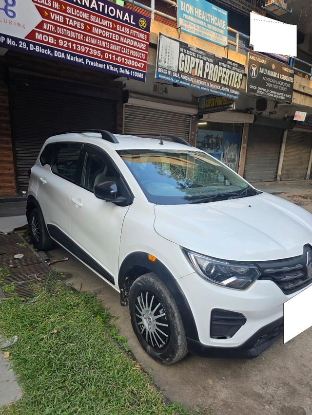 Second-hand 2023 Renault Triber RXT BSVI for sale in New Delhi-5