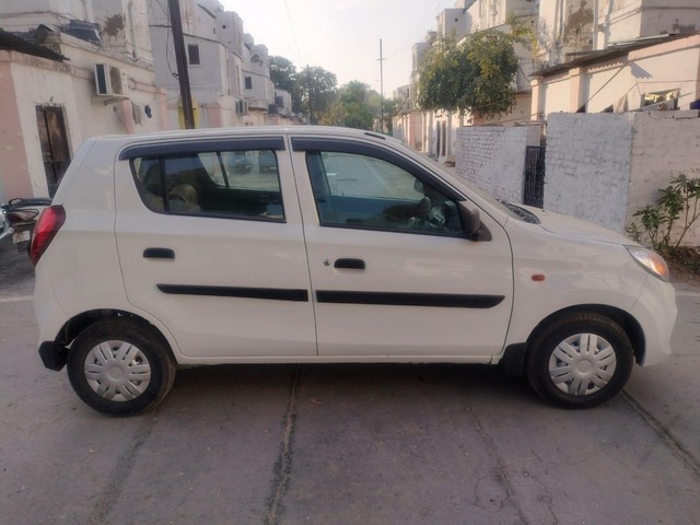 Second-hand 2017 Maruti Suzuki Alto 800 LX for sale in New Delhi-6