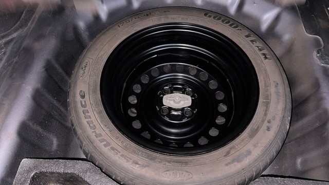 Second-hand 2015 Maruti Suzuki Ciaz ZXi for sale in Bangalore-21