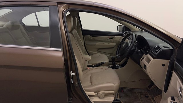 Second-hand 2015 Maruti Suzuki Ciaz ZXi for sale in Bangalore-15