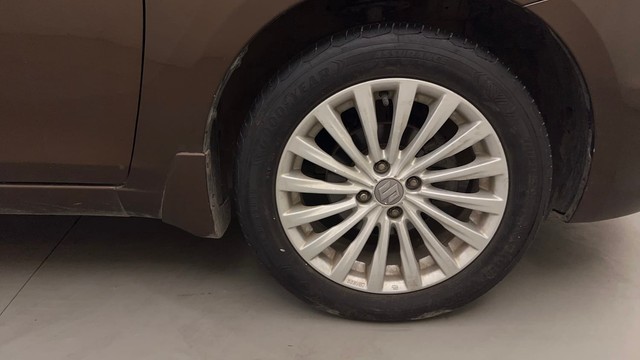 Second-hand 2015 Maruti Suzuki Ciaz ZXi for sale in Bangalore-18