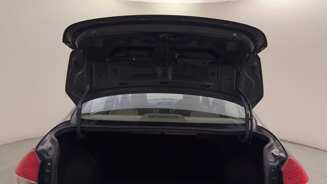 Second-hand 2015 Maruti Suzuki Ciaz ZXi for sale in Bangalore-39