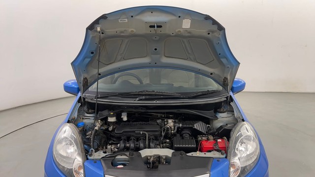 Second-hand 2013 Honda Brio S MT for sale in Pune-8