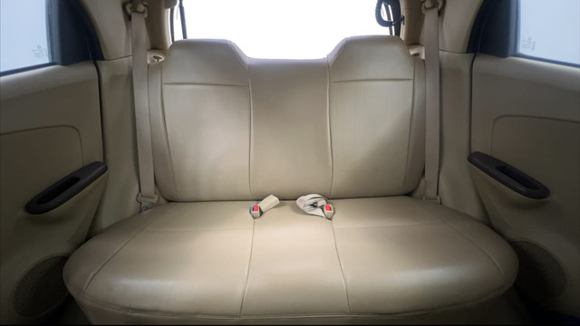 Second-hand 2013 Honda Brio S MT for sale in Pune-34