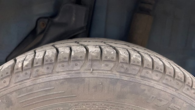 Second-hand 2013 Honda Brio S MT for sale in Pune-27