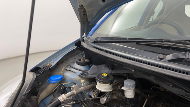 Second-hand 2013 Honda Brio S MT for sale in Pune-37