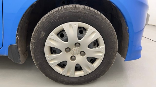 Second-hand 2013 Honda Brio S MT for sale in Pune-17