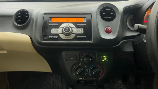 Second-hand 2015 Honda Brio Diesel for sale in Mumbai-36