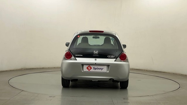Second-hand 2015 Honda Brio Diesel for sale in Mumbai-4